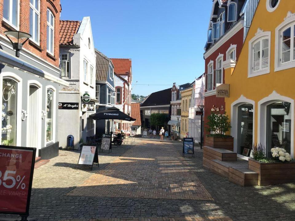 Hotel Vin & Gastro Aabenraa Exteriör bild